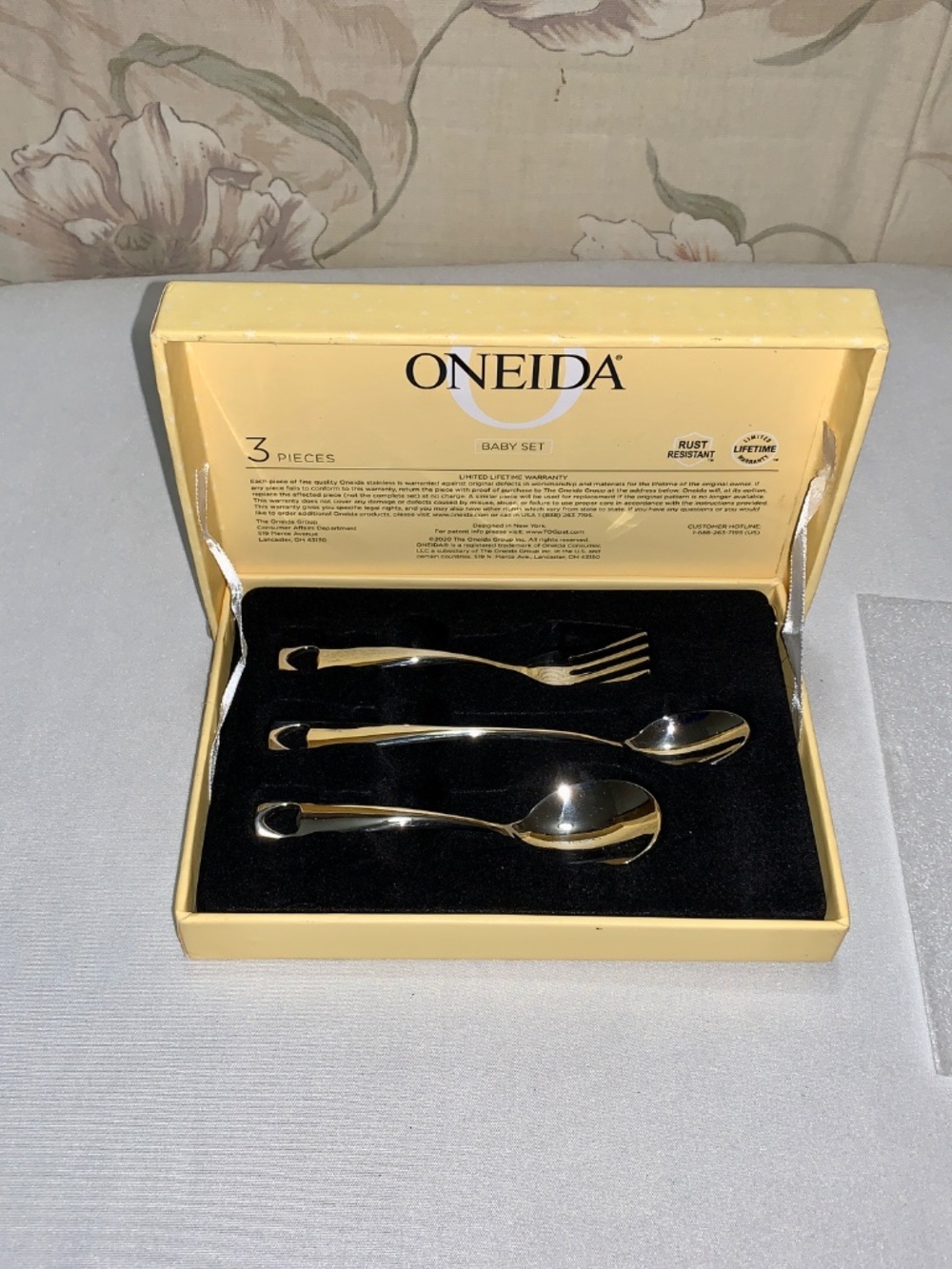 Oneida Little Love 3Pc Stainless Steel Baby Set